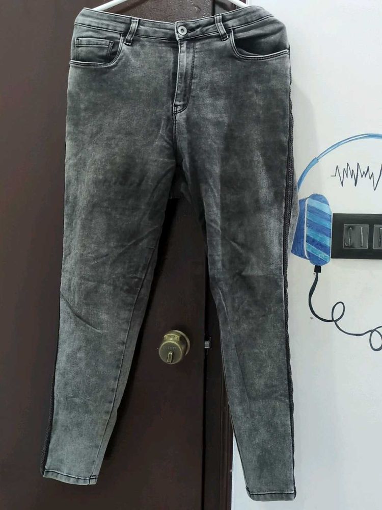 Grey Wash Skinny Distressed Jeans