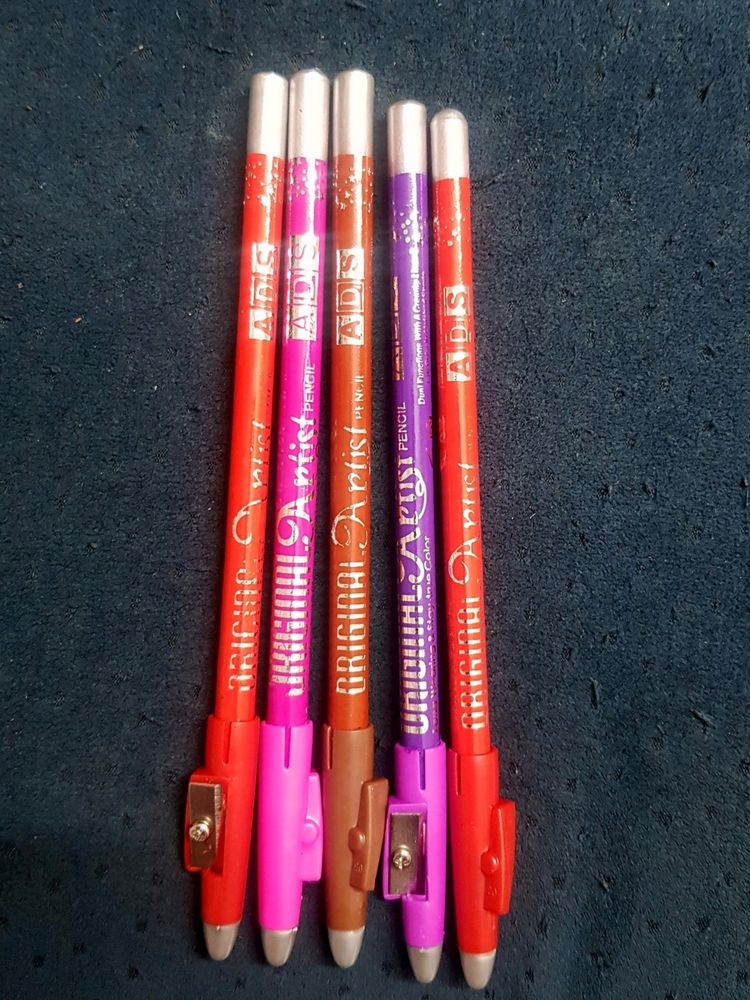 Lip Liner