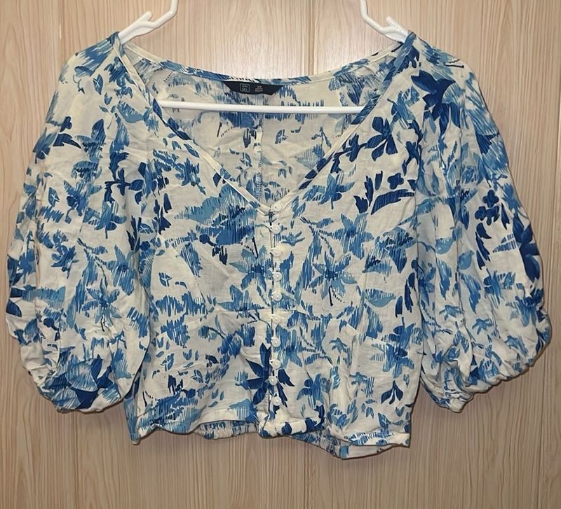 Blue Floral Puff Sleeve Cropped Top