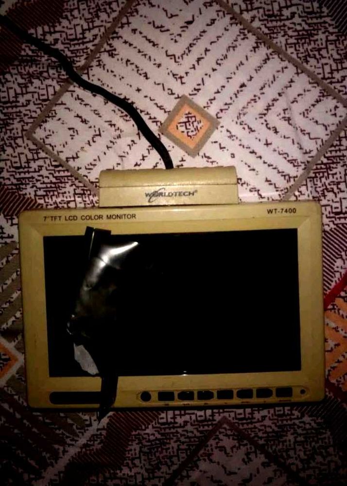 Car tv Worldtech WT-7400 7" LCD Monitor