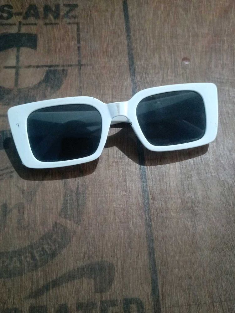 White Rectangular Sunglasses
