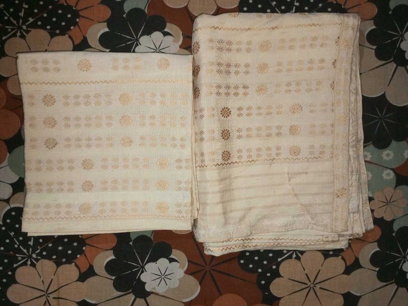 Elegant Cream mekhela sador with Gold Motif