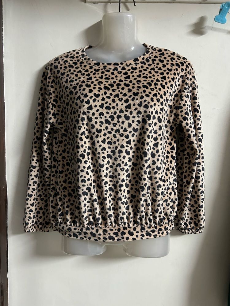 Leopard Print Long Sleeve Top