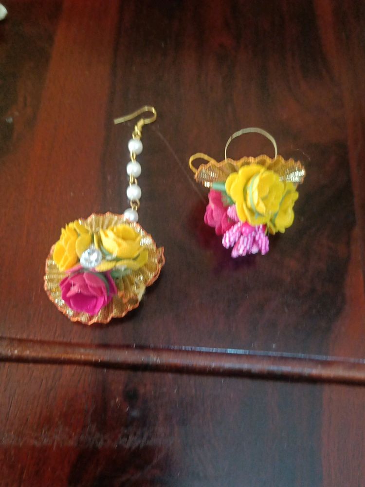 Floral Maang Tikka &amp; Ring Set