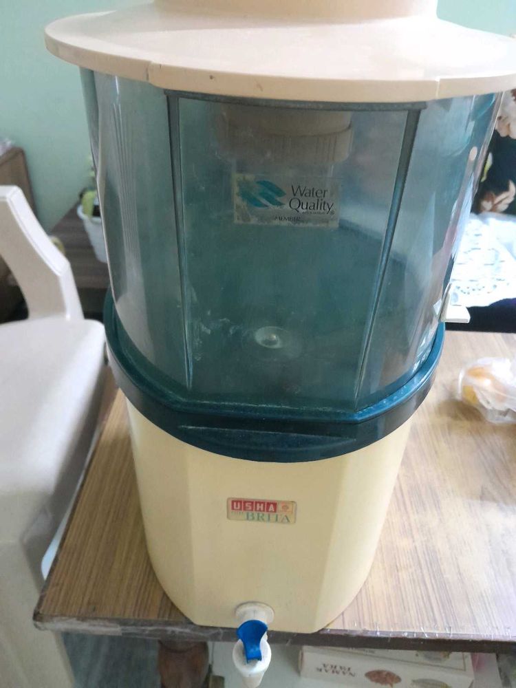 Usha Brita Water Filter with unused cartridge