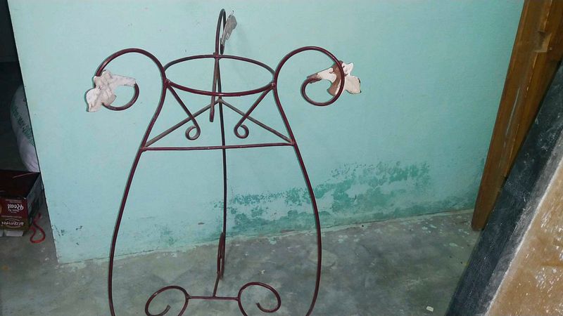 Iron Stand