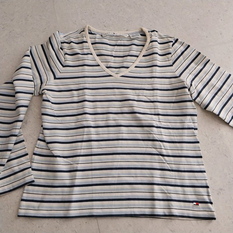 Barnded Top