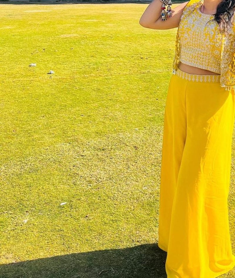 💛Yellow Embellished Palazzo Suit