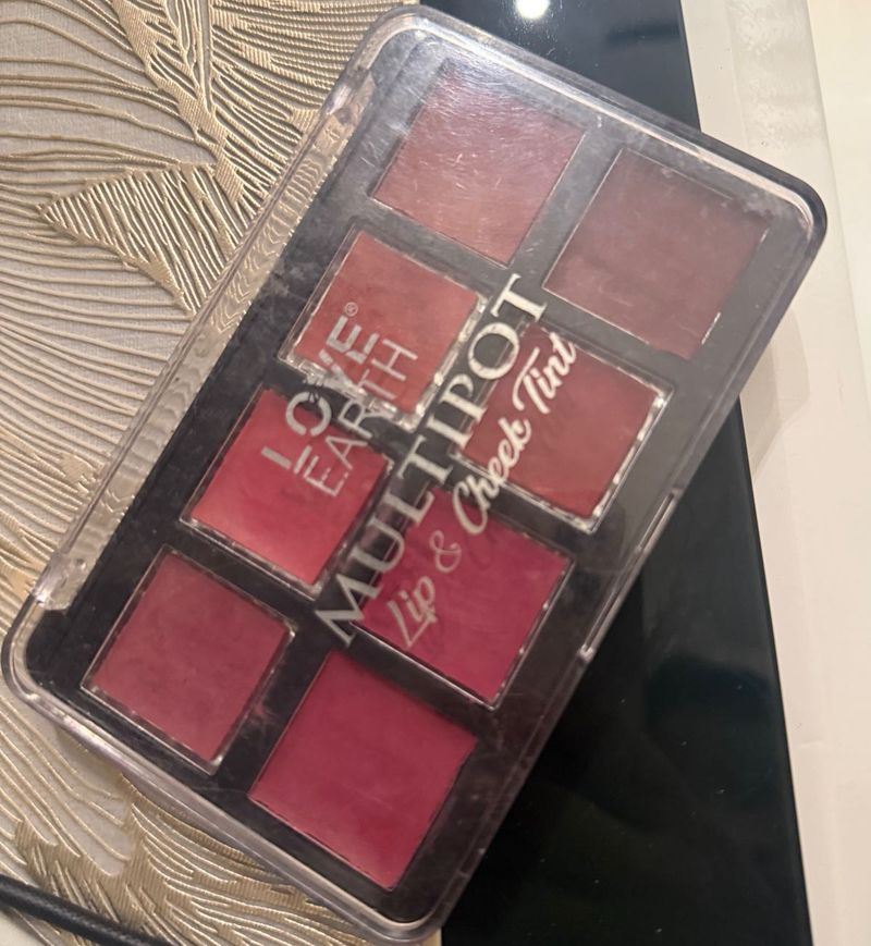LOVE EARTH Multipots Lip &amp; Cheek Tint