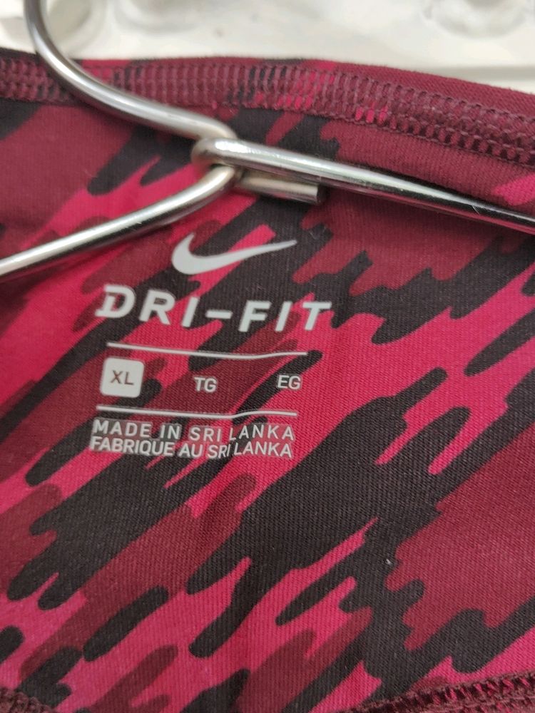 Nike Active Ware Ten One Dry Fit Running Walking
