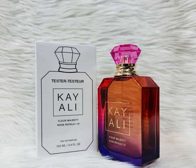 KAYALI Fleur Majesty Rose Royale 131