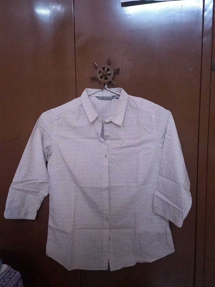 Stylish Women's 3/4 Sleeve Shirt