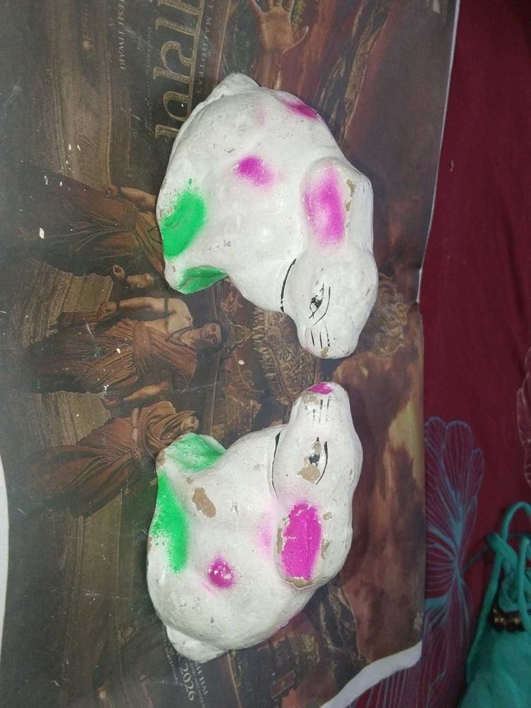 Decorative Rabbit Figurines (Set of 2)