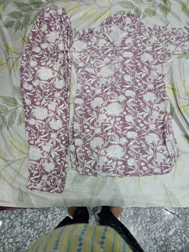 Comfortable Floral Print Night Suit Set