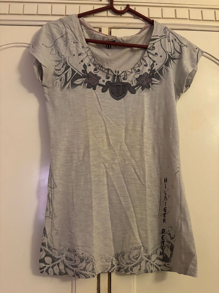 Tommy Hilfiger Grey Top