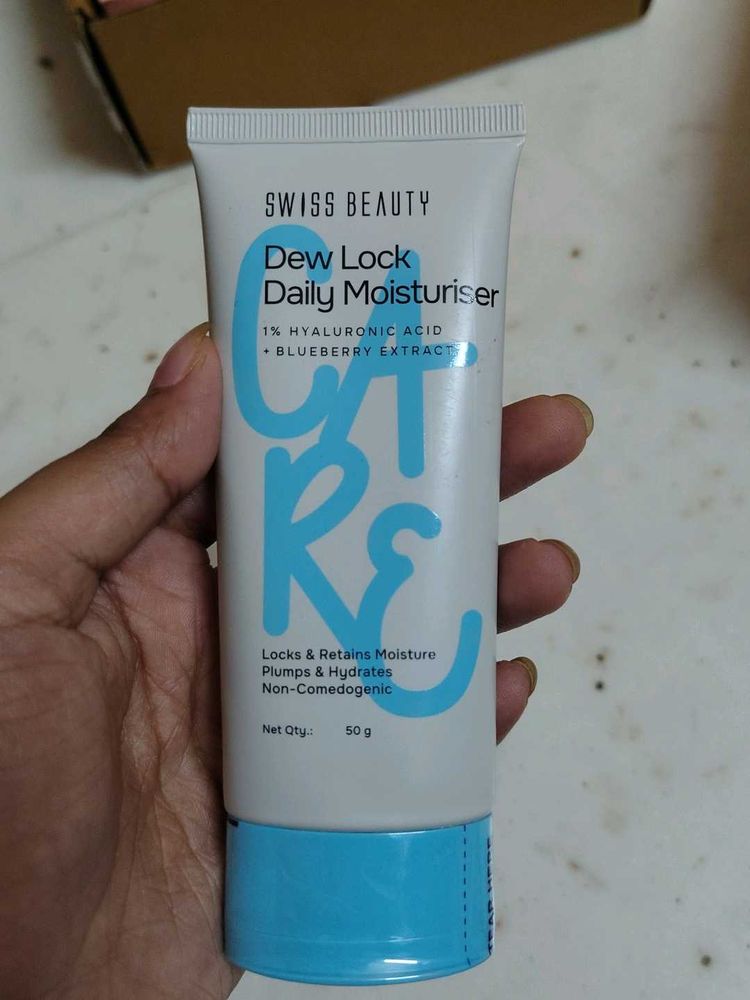 Swiss Beauty Dew Lock Daily Moisturiser