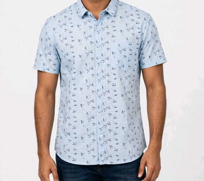 Men's Light Blue Floral Short Sleeve Shirt