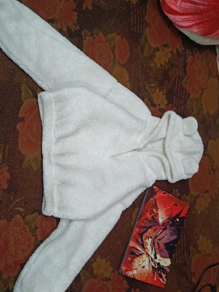 Cozy White Hoodie with Bear Ears