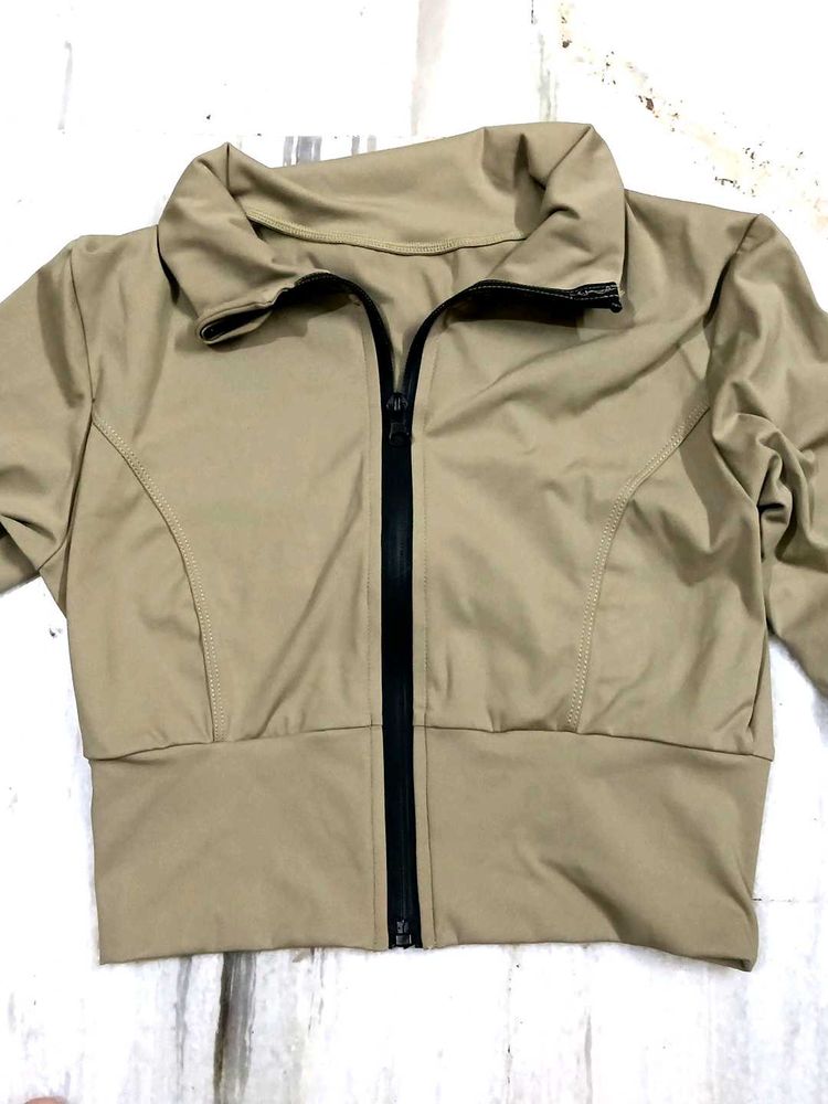 Chic Beige Zip-Up Jacket
