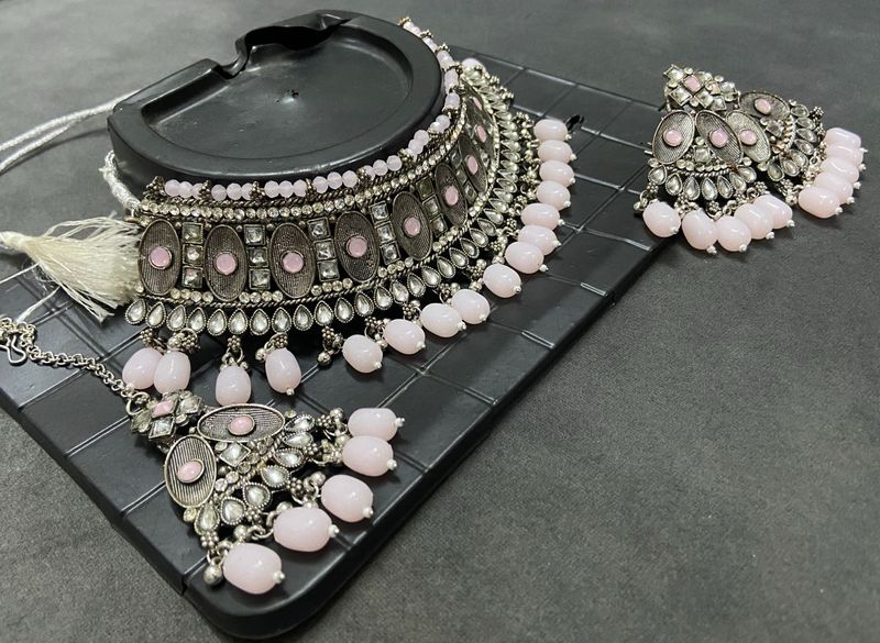 Elegant Pink Stone Choker Necklace Set