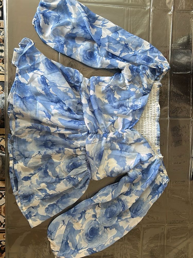 Floral Print Long Sleeve Top