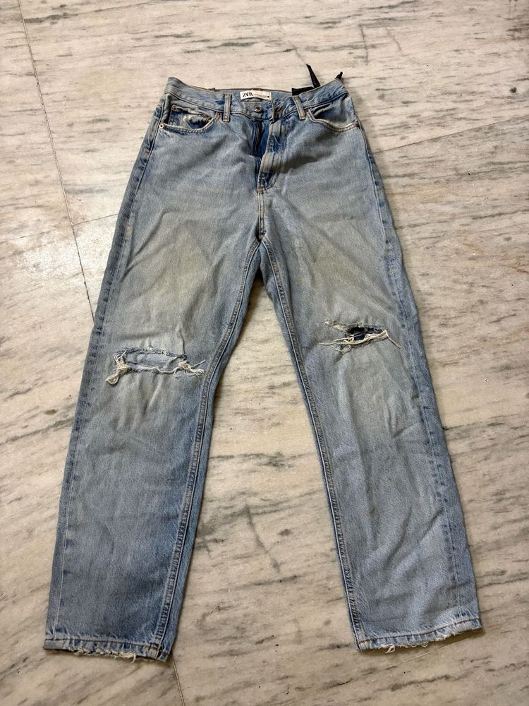 zara Women's Ripped Light Wash Jeans