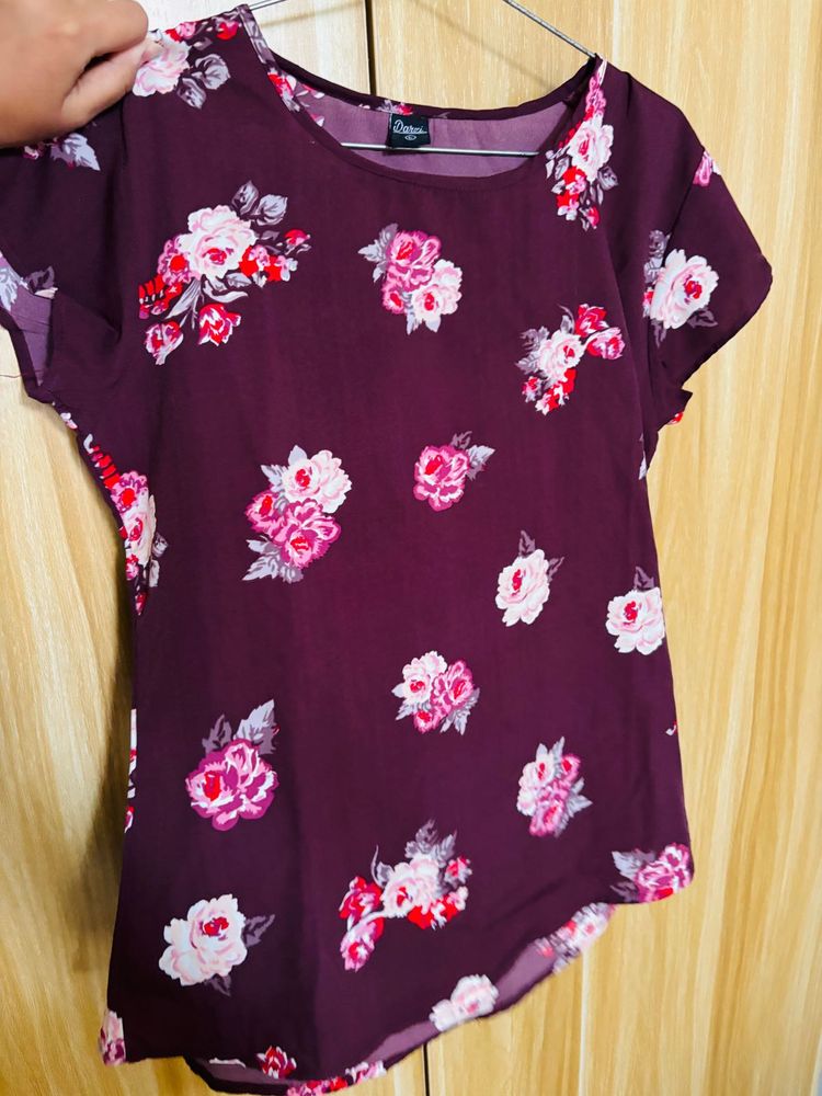 Unique and Beautiful Floral Print Short Sleeve Top