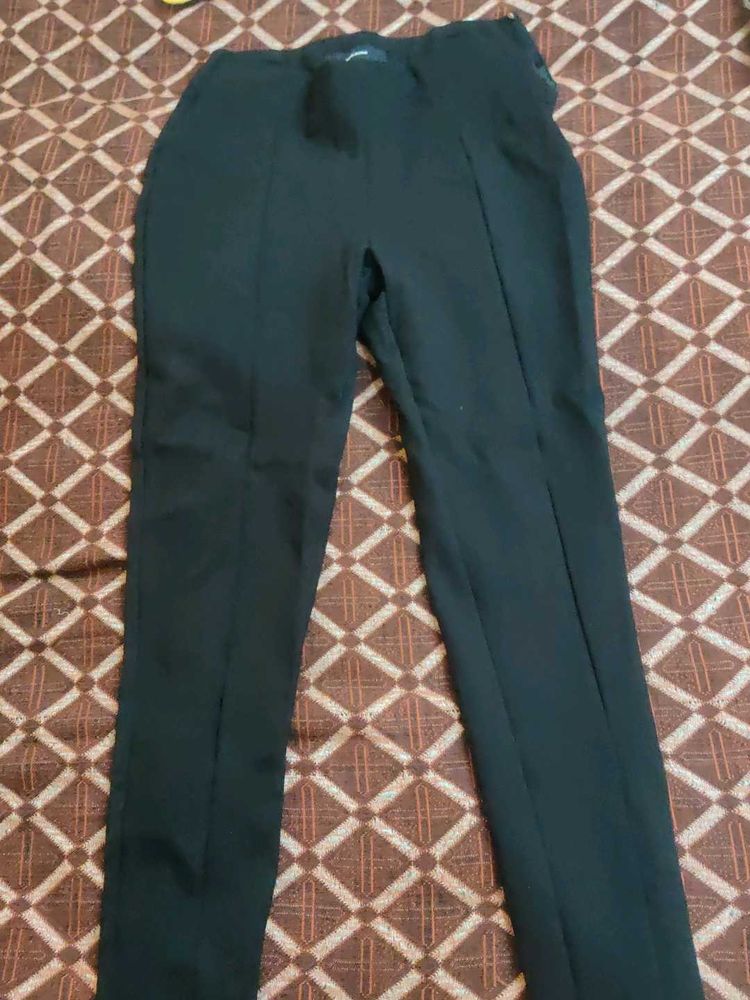 Vero Moda Brand Stretchable Pant