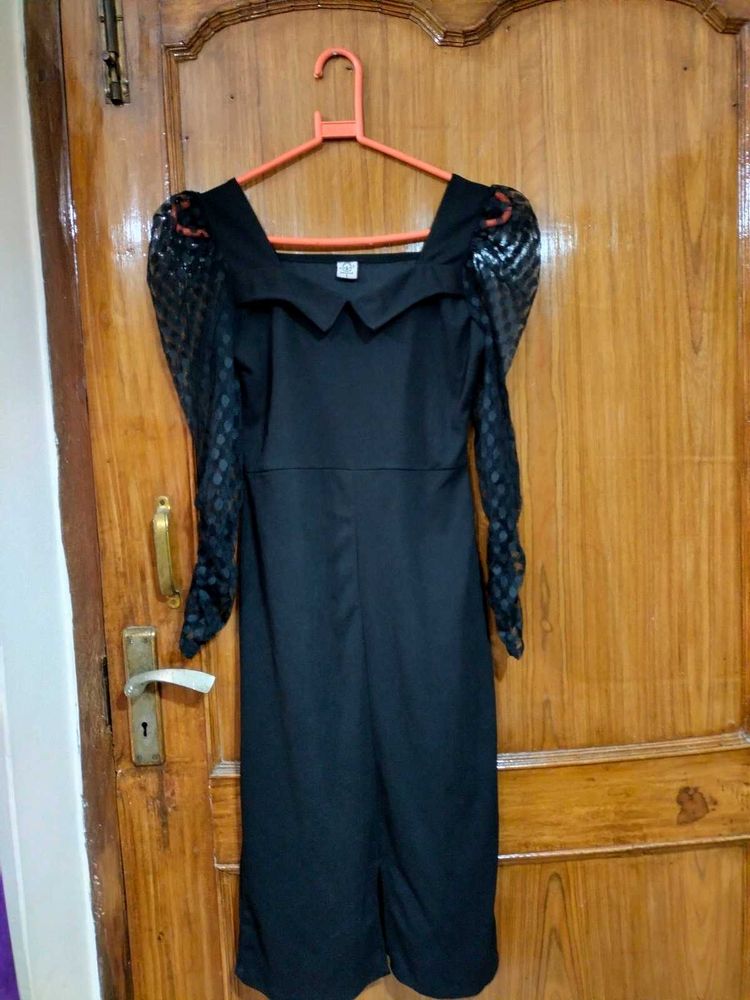 Chic Black Puff Sleeve Dress🩷