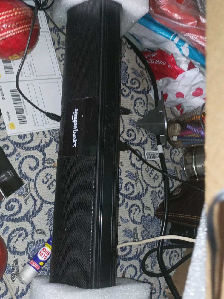 Soundbar 20+ Hrs 2000mAh