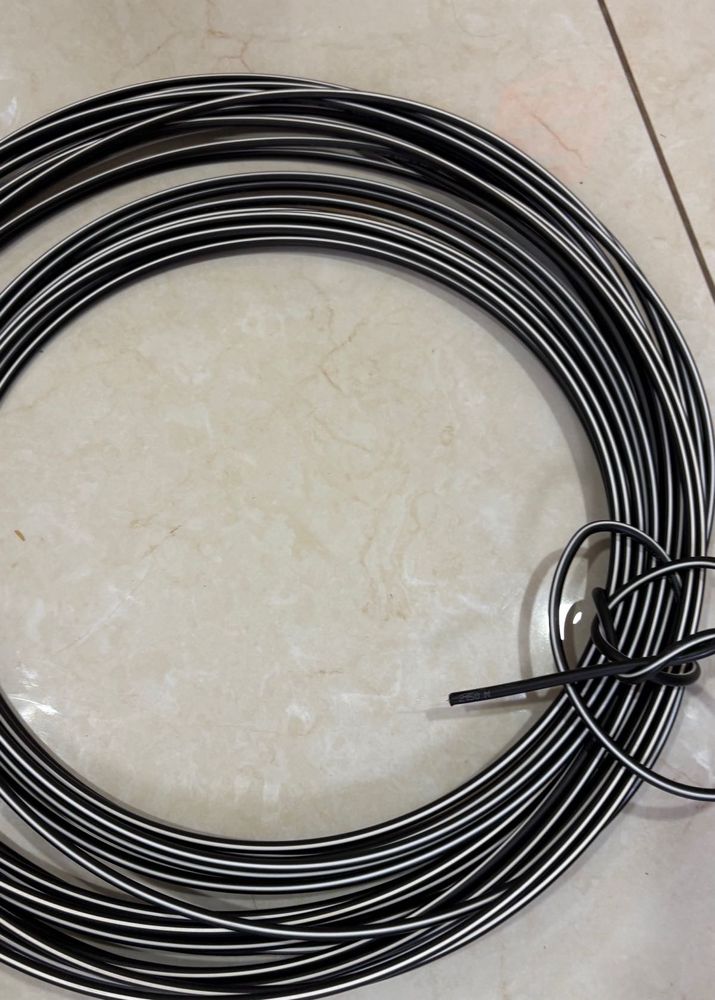 Black &amp; White electric optic fibre Cable