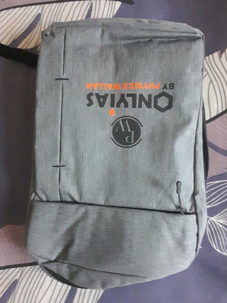 Physics Wallah Backpack