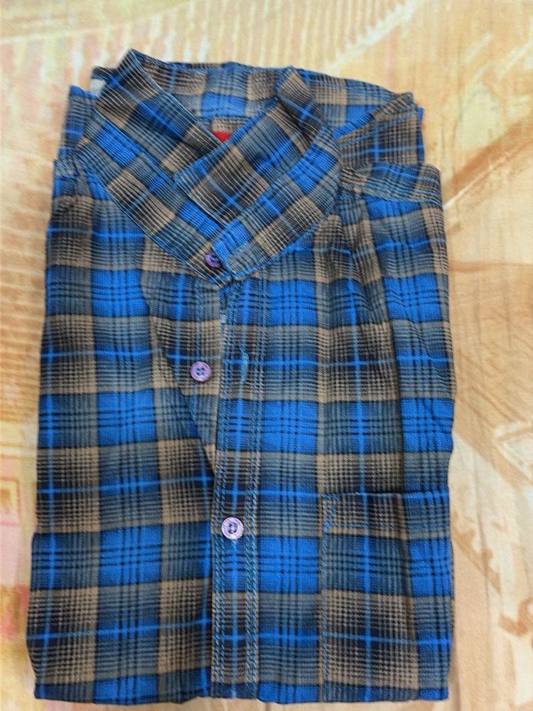 Men's Blue Plaid Flannel Shirt