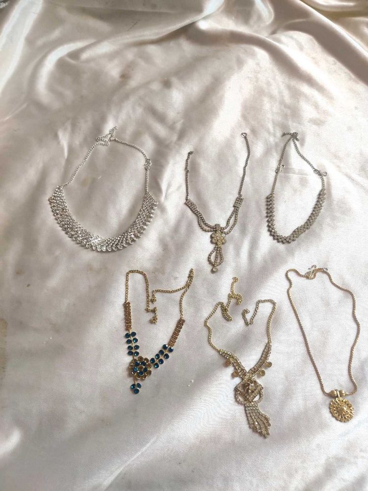 necklace each 50rs