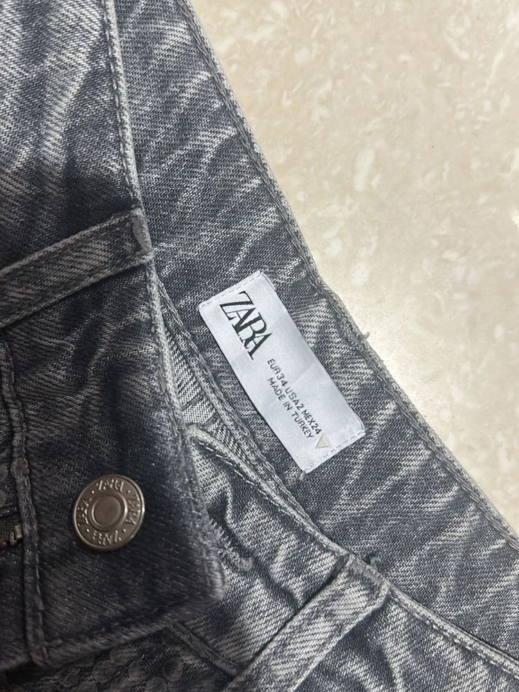 Stylish Patterned Jeans
