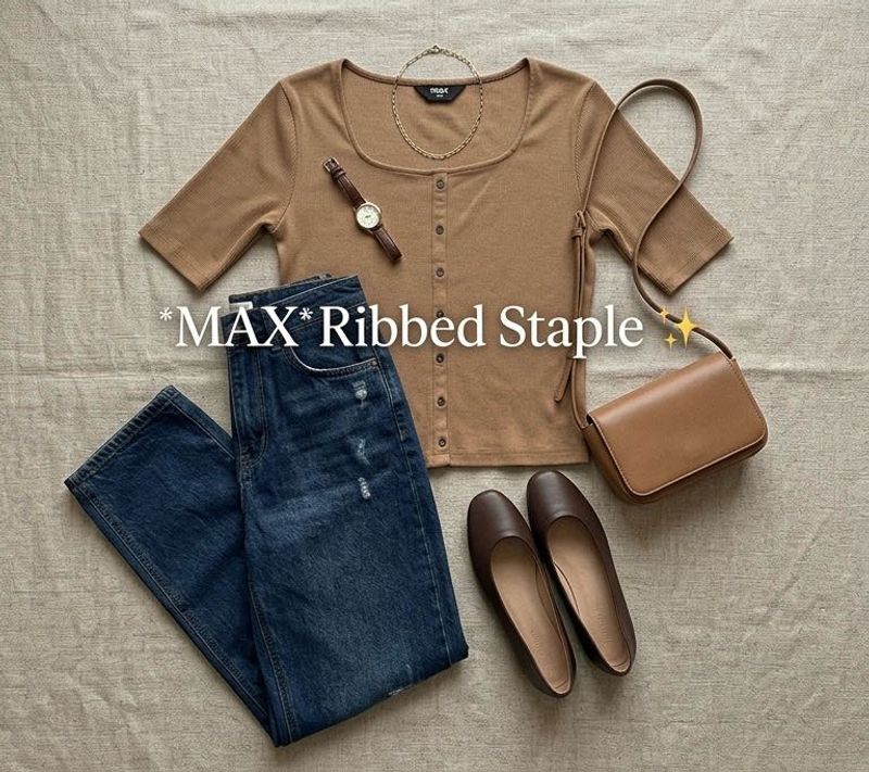 Ribbed Button-Up Top