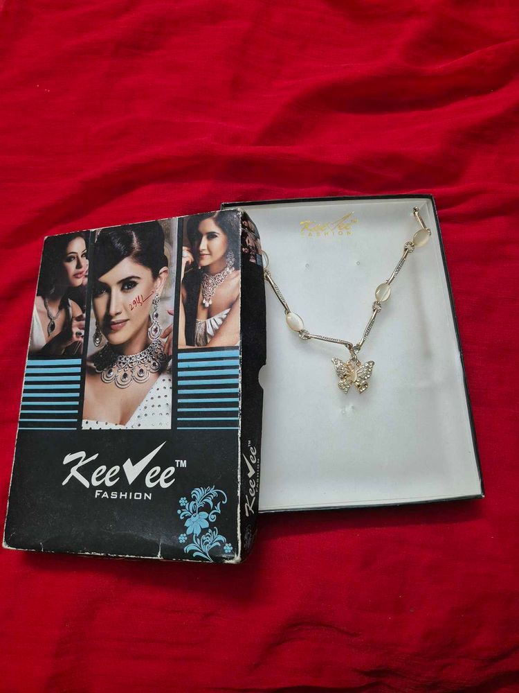 KeeVee Fashion Butterfly Necklace