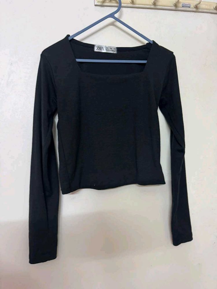 Black Square Neck Long Sleeve Top