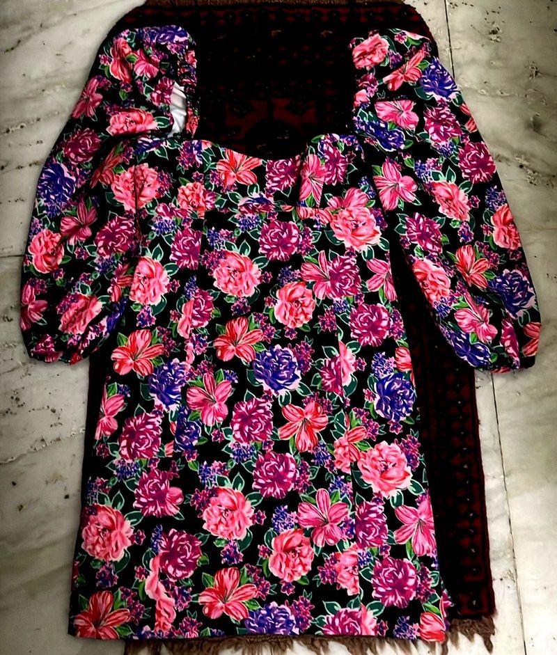 Vibrant Floral Print Puff Sleeve dress
