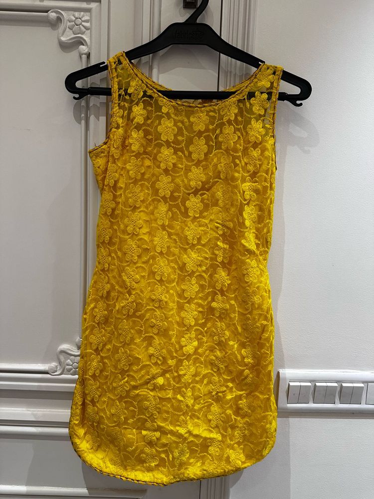 Sale - Yellow Floral Lace Sleeveless Top