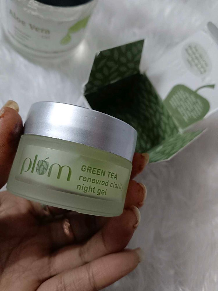 Plum Green Tea Night Gel