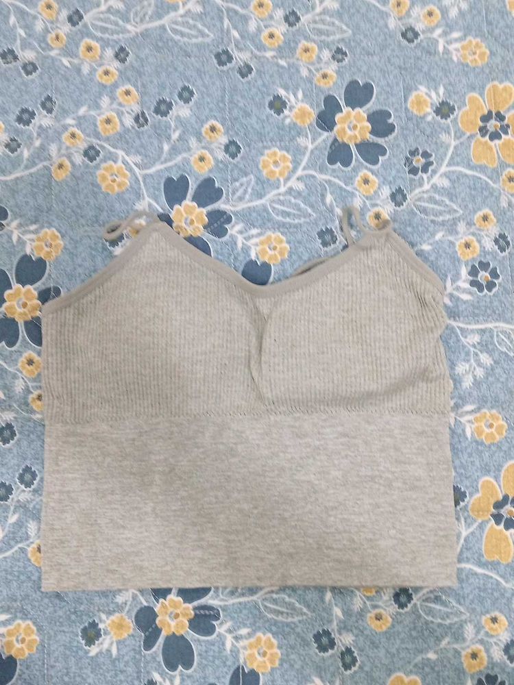 Comfortable Grey Ribbed Sports Bra