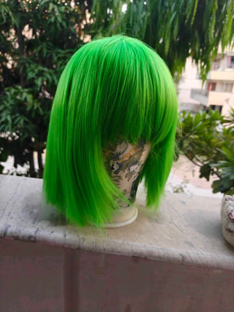 Vibrant Green Bob cosplay Wig