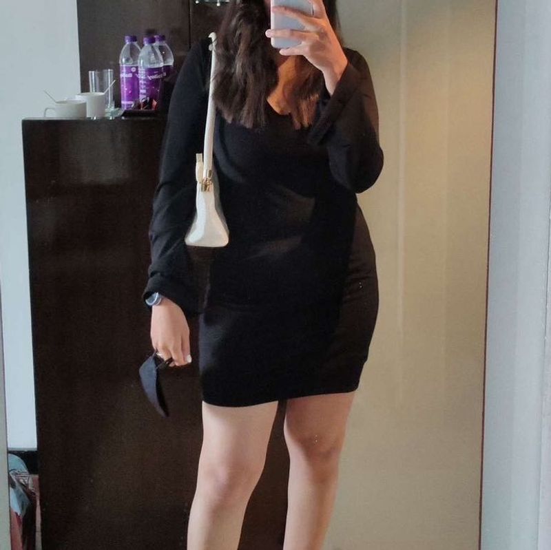 Elegant Black Long Sleeve V-Neck Dress