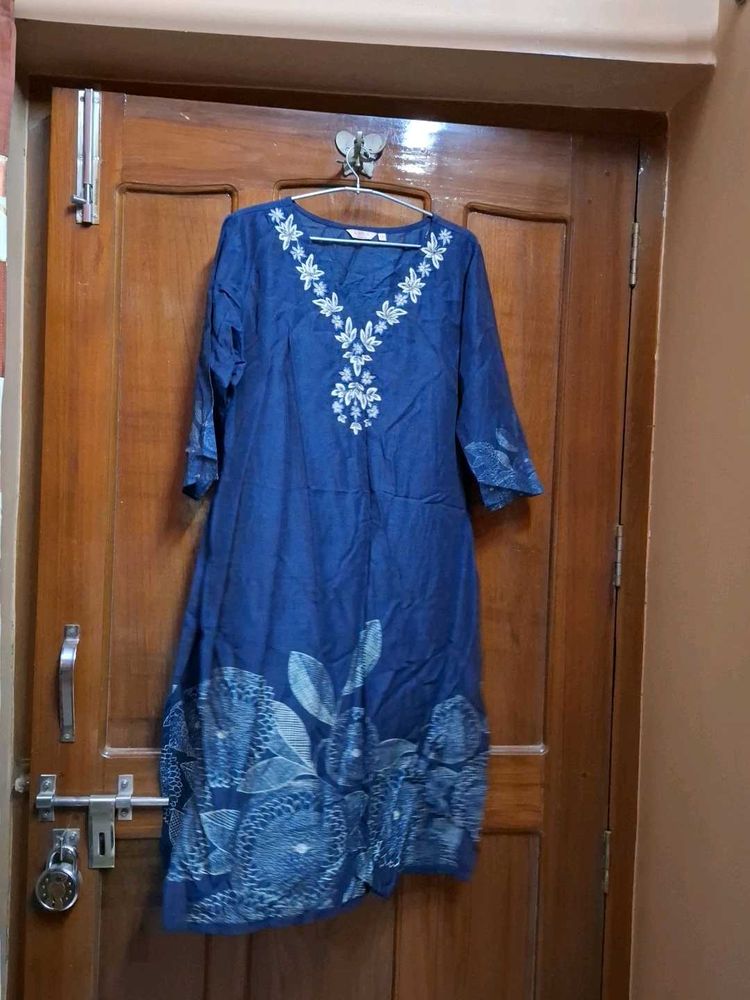 Blue Embroidered Kurta and dupatta