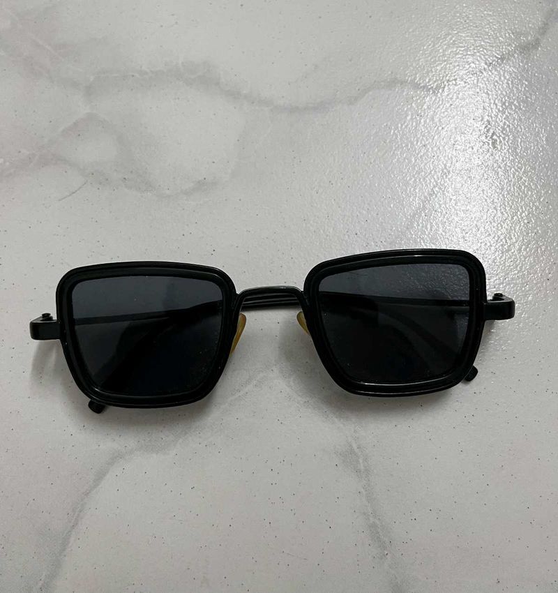 Stylish Square Black Sunglasses