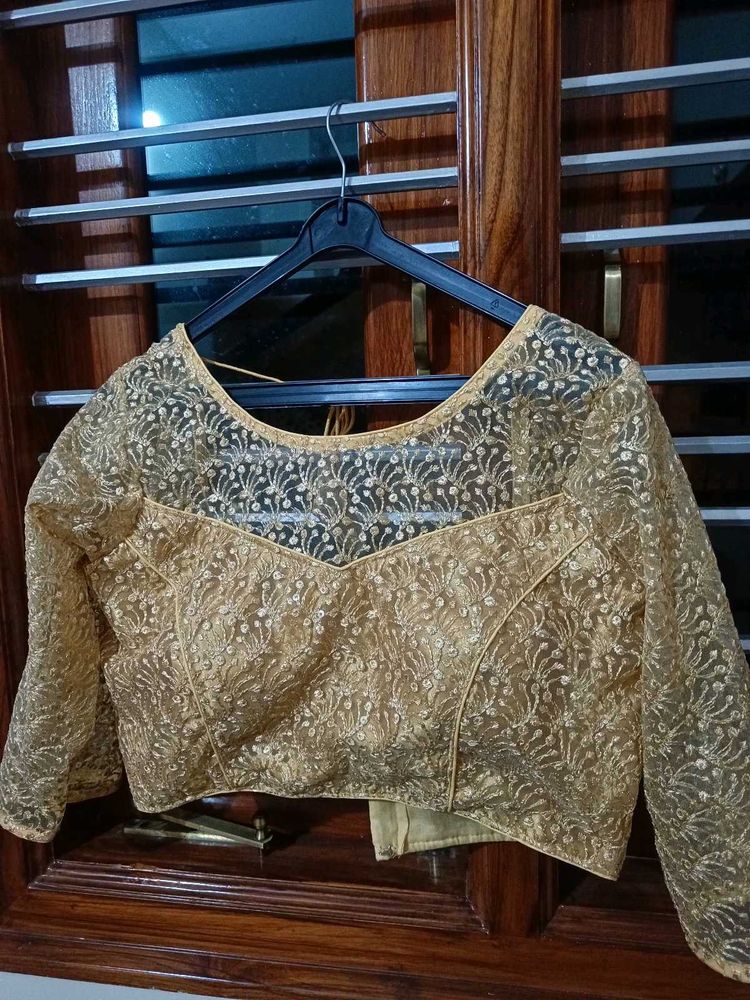 must needed blouse