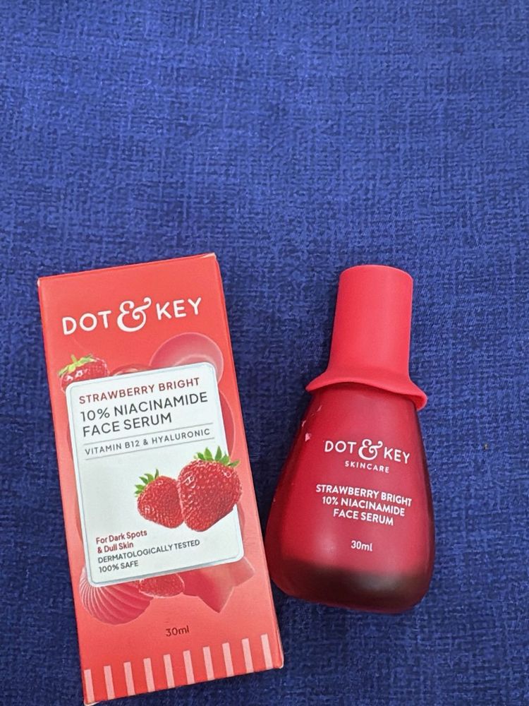 DOT &amp; KEY Strawberry Bright Face Serum