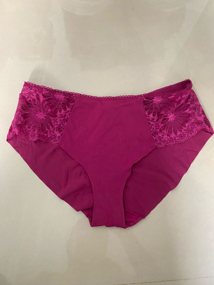 Lace Trim Briefs