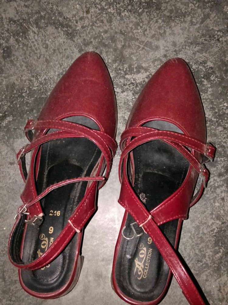 Chic Red Mary Jane Heels